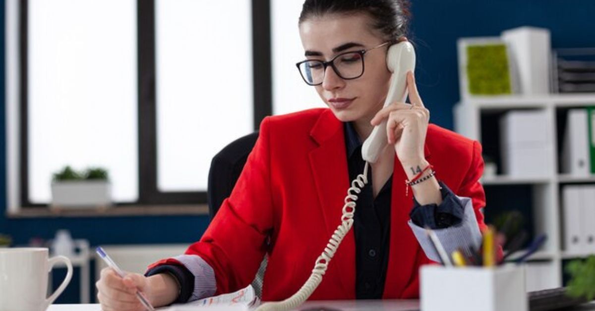 How to Contact DesignMode24 for Support and Inquiries